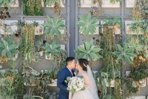 Urban garden wedding at the colony house by natural light photographer madison ellis photography (85)