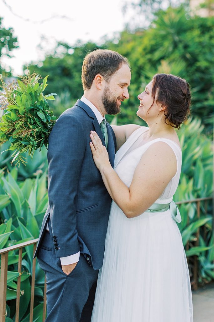 Plant inspired wedding in Eagle Rock at the Eagle Rock Center for the Arts Los Angeles (10)
