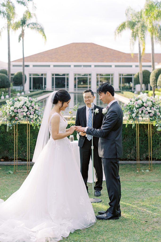 A mauve inspired wedding at the Richard Nixon library by Madison Ellis Photography (45)
