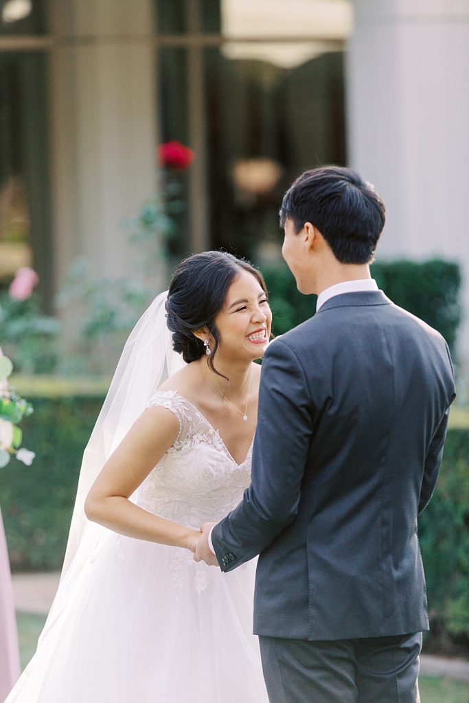 A mauve inspired wedding at the Richard Nixon library by Madison Ellis Photography (41)