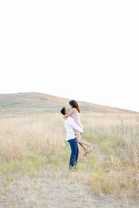 A golden grass engagement session in Irvine California By Los Angeles Wedding Photographer Madison Ellis Photography (2)